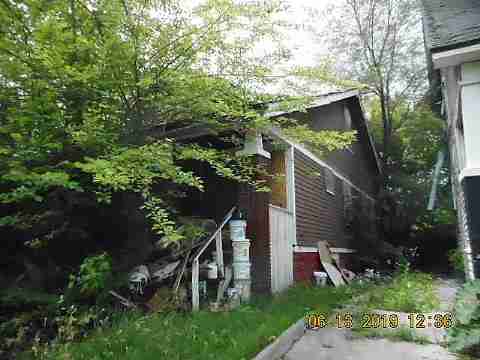 12331 Cherrylawn (5)_m.jpg